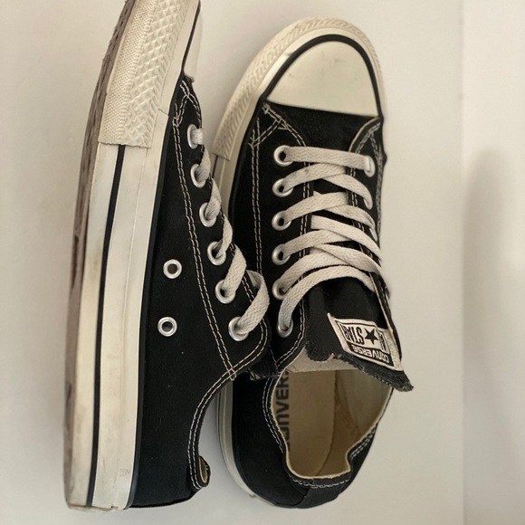 Converse Chucks - Picture 3 of 3